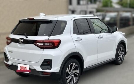 Toyota Raize I, 2022 год, 1 290 000 рублей, 5 фотография