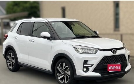 Toyota Raize I, 2022 год, 1 290 000 рублей, 3 фотография