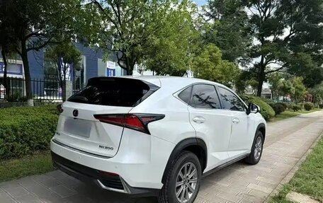 Lexus NX, 2022 год, 3 400 000 рублей, 6 фотография