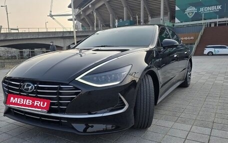 Hyundai Sonata VIII, 2022 год, 1 870 000 рублей, 2 фотография