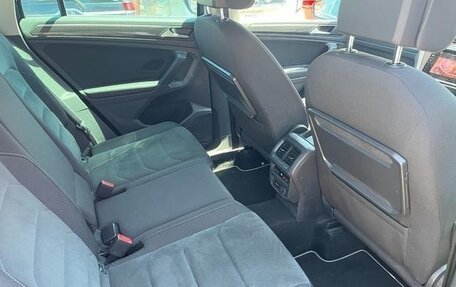 Volkswagen Tiguan II, 2022 год, 2 300 000 рублей, 7 фотография