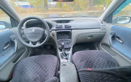 Renault Laguna II, 2001 год, 148 000 рублей, 7 фотография