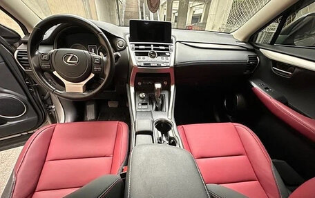 Lexus NX I, 2021 год, 2 900 000 рублей, 7 фотография