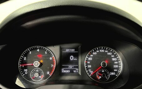 Volkswagen Jetta VI, 2013 год, 850 000 рублей, 11 фотография