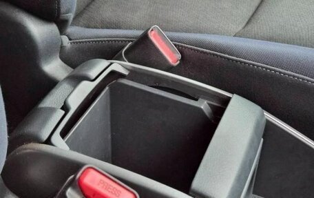 Toyota Wish II, 2011 год, 1 100 000 рублей, 14 фотография