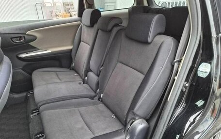 Toyota Wish II, 2011 год, 1 100 000 рублей, 30 фотография