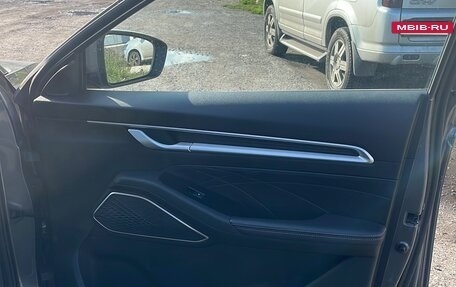 Geely Emgrand, 2024 год, 1 550 000 рублей, 21 фотография