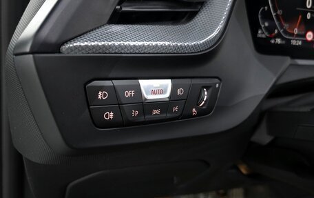 BMW 1 серия, 2021 год, 2 100 121 рублей, 14 фотография