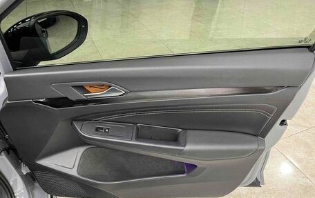 Volkswagen Golf VIII, 2022 год, 1 643 000 рублей, 6 фотография