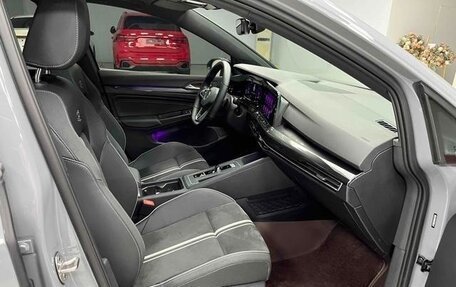 Volkswagen Golf VIII, 2022 год, 1 643 000 рублей, 7 фотография