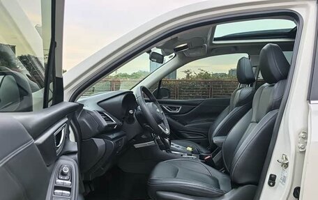 Subaru Forester, 2021 год, 2 300 000 рублей, 14 фотография