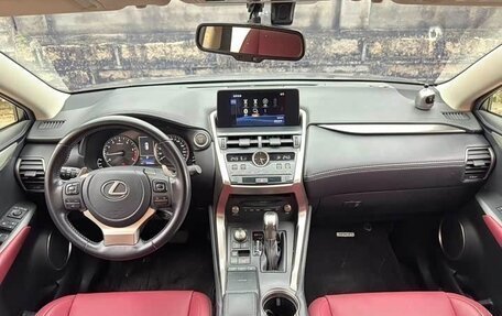 Lexus NX I, 2021 год, 3 100 000 рублей, 9 фотография