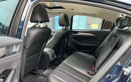 Mazda 6, 2022 год, 2 000 000 рублей, 8 фотография