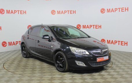 Opel Astra J, 2011 год, 607 000 рублей, 3 фотография