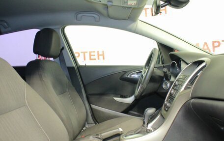 Opel Astra J, 2011 год, 607 000 рублей, 9 фотография