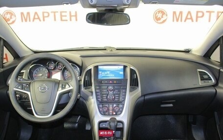 Opel Astra J, 2011 год, 607 000 рублей, 14 фотография