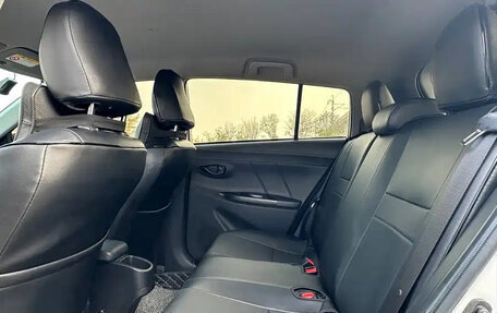 Toyota Yaris, 2022 год, 1 350 444 рублей, 14 фотография