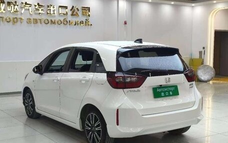 Honda Fit, 2021 год, 1 098 000 рублей, 4 фотография