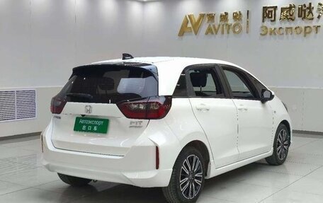 Honda Fit, 2021 год, 1 098 000 рублей, 11 фотография