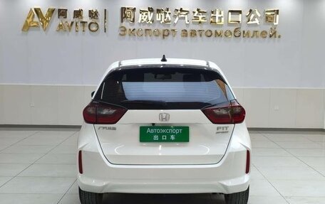 Honda Fit, 2021 год, 1 098 000 рублей, 12 фотография