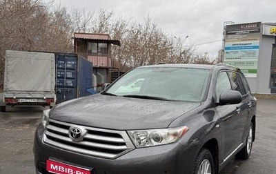 Toyota Highlander III, 2011 год, 2 100 000 рублей, 1 фотография