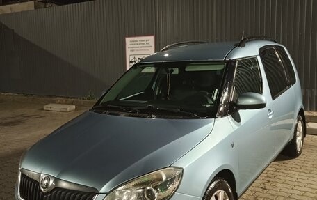Skoda Roomster, 2013 год, 695 000 рублей, 21 фотография