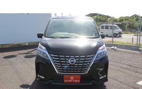 Nissan Serena, 2022 год, 2 160 000 рублей, 2 фотография