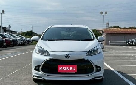 Toyota Aqua, 2022 год, 1 260 000 рублей, 2 фотография