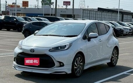 Toyota Aqua, 2022 год, 1 260 000 рублей, 3 фотография