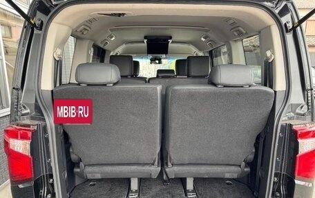 Mitsubishi Delica D:5 I, 2022 год, 2 800 000 рублей, 13 фотография