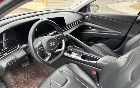 Hyundai Elantra, 2022 год, 1 670 000 рублей, 7 фотография