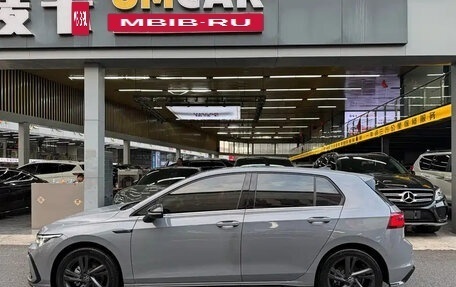 Volkswagen Golf VIII, 2022 год, 1 766 000 рублей, 3 фотография