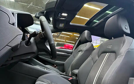 Volkswagen Golf VIII, 2022 год, 1 766 000 рублей, 9 фотография