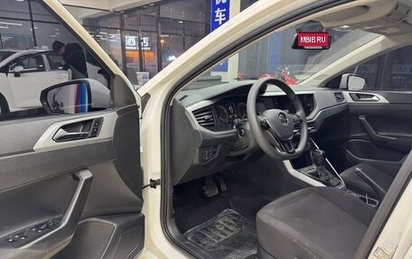 Volkswagen Polo, 2021 год, 1 424 000 рублей, 8 фотография