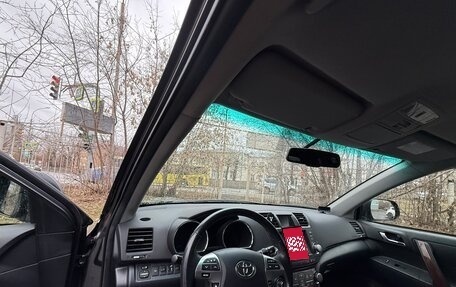 Toyota Highlander III, 2011 год, 2 100 000 рублей, 9 фотография