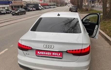 Audi A4, 2022 год, 3 600 000 рублей, 4 фотография