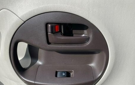 Toyota Passo III, 2012 год, 523 000 рублей, 27 фотография