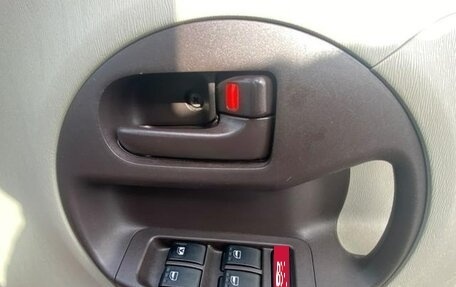 Toyota Passo III, 2012 год, 523 000 рублей, 36 фотография