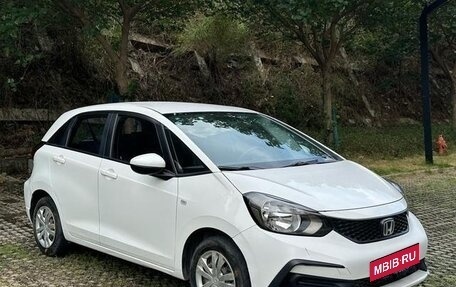 Honda Fit, 2021 год, 1 132 000 рублей, 5 фотография