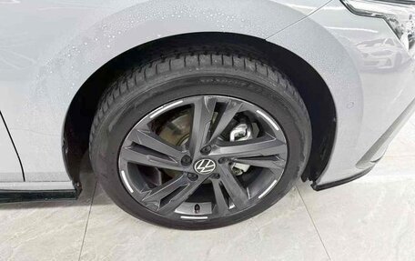 Volkswagen Golf VIII, 2022 год, 1 930 000 рублей, 10 фотография