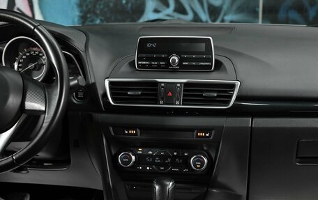 Mazda 3, 2017 год, 1 295 000 рублей, 9 фотография