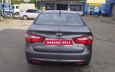 KIA Rio III рестайлинг, 2014 год, 950 000 рублей, 2 фотография