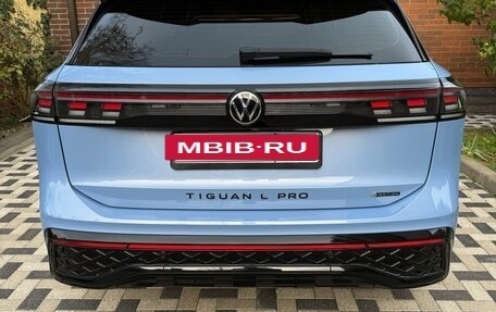 Volkswagen Tiguan, 2024 год, 4 400 000 рублей, 6 фотография