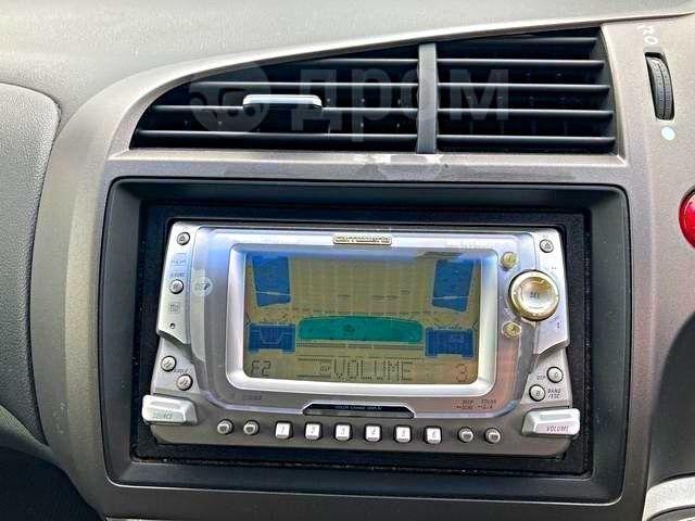 Honda Stream II рестайлинг, 2014 год, 990 000 рублей, 4 фотография