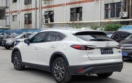 Mazda CX-4, 2022 год, 2 013 000 рублей, 3 фотография