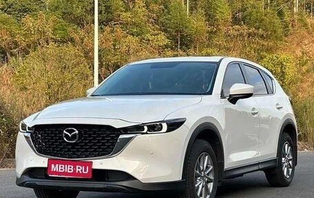 Mazda CX-5 II, 2022 год, 2 400 000 рублей, 1 фотография