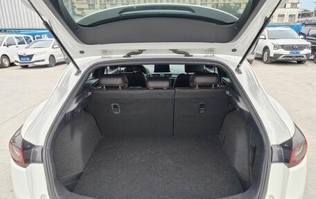 Mazda CX-4, 2021 год, 1 988 000 рублей, 18 фотография