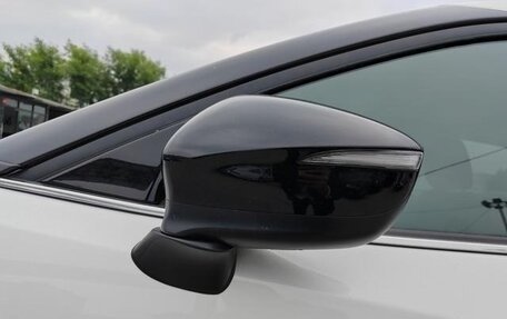 Mazda CX-4, 2021 год, 1 988 000 рублей, 20 фотография