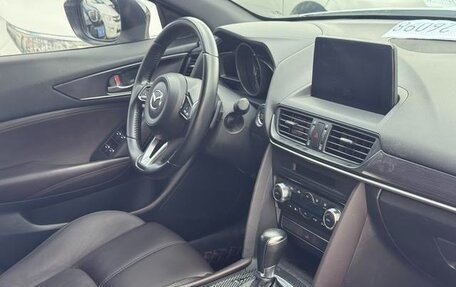 Mazda CX-4, 2021 год, 1 988 000 рублей, 29 фотография