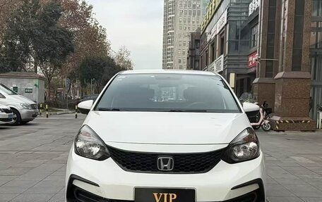 Honda Fit, 2021 год, 975 000 рублей, 2 фотография